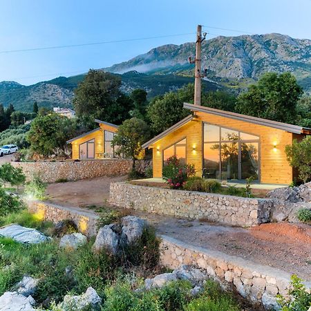 Olive Hills Holiday Homes Bar Esterno foto