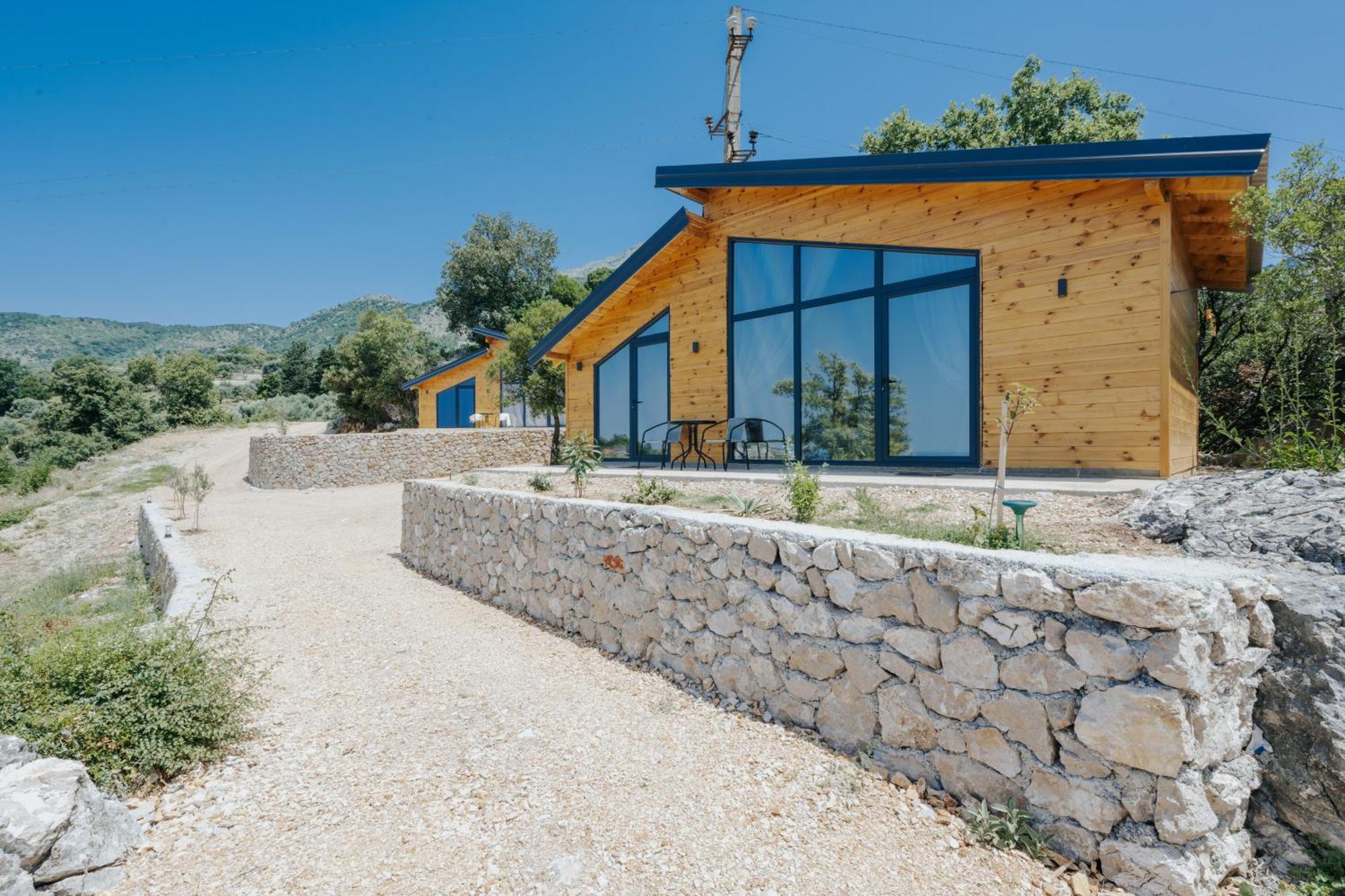 Olive Hills Holiday Homes Bar Esterno foto